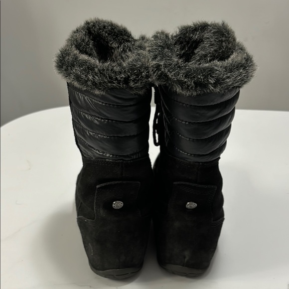 The North Face Black Fur-Lined Winter Boots - Picture 3 of 5